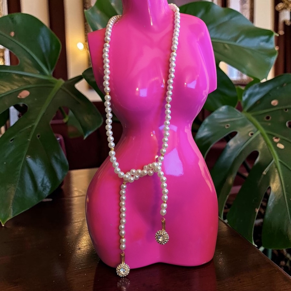 Classic Faux Pearl Lariat Necklace with Rhinestone Earbuds Drops
